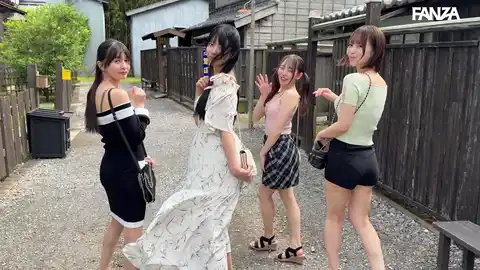 【電影シロウト-黒歴史- kure057 天馬ゆい, 西元めいさ】 ゆい＆めいさのハーレムSEX冒険 – 地元の若者が繋ぐ情熱の街